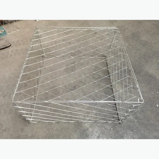 Environmentally Safe Galvanized 350 MPa Wire Tensile Strength Welded Stone Cage Net Used for Garden Room Division 