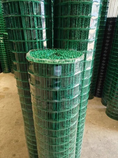 Plastic Coated Wire Mesh Metal Fence Breeding Fence 